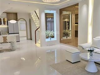 Lạc long quân tân bình  hẻm thông , xe hơi  5 x 13  2 tầng 3pn  6.99 tỷ còn tl