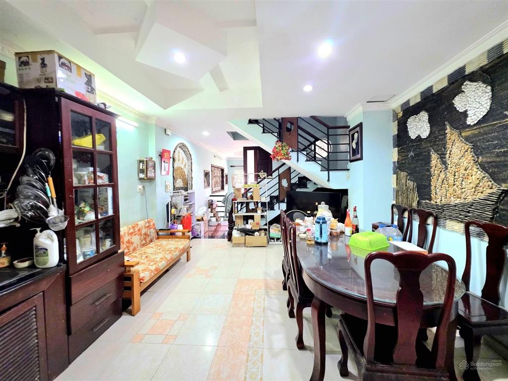 Đang ngộp 8.5 tỷ  giảm 1 tỷ  mặt tiền đường  khu osimi lê đức thọ  4.5 x 19  5 tầng  9.8 tỷ