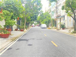 Ngay nguyễn văn lượng vs dương quảng hàm  đường 7m  4 x 18  4 tầng  7.8 tỷ