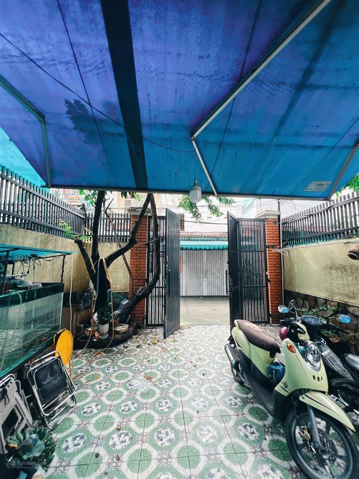 Chỉ 8.9 tỷ  140m2 ngang hơn 5m  cạnh cityland  3 tầng 4pn, sân thượng  hẻm 1 sẹc 4m thông