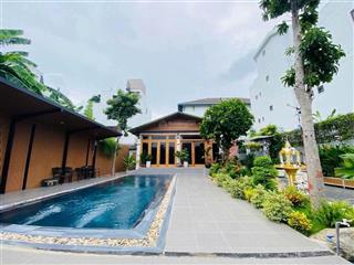 Cho thuê biệt thự 356m2 thạnh mỹ lợi, tp thủ đức, hồ bơi, sân vườn, 3 phòng ngủ, full nội thất.