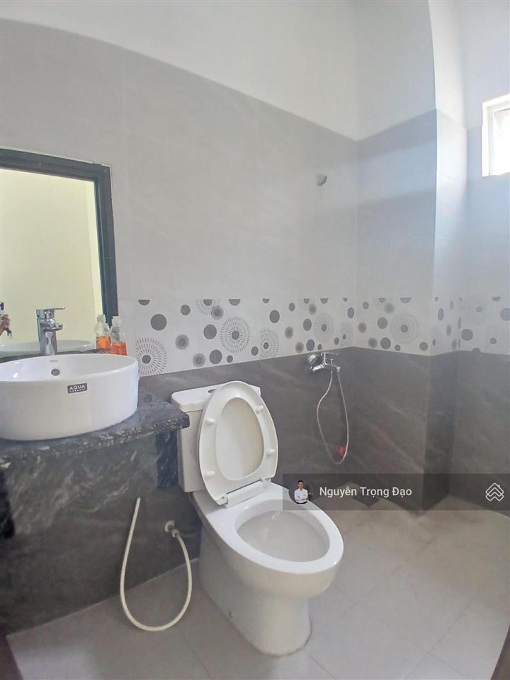 Cho thuê nhà 1 trệt 3 lầu, 89.25m2, thạnh mỹ lợi, quận 2, 5.1*17.5m, có thang máy, điều hòa âm trần