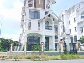 Cho thuê nguyên căn biệt thự 357m2, hầm 4 lầu, thạnh mỹ lợi, tp thủ đức, 17*21m, hoàn thiện ngoài.