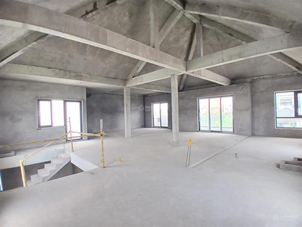 Bán nhà biệt thự 288m2(17*17m) đường số 51, kdc 10 mẫu bình trưng đông, tp thủ đức, shr, trệt 2 lầu