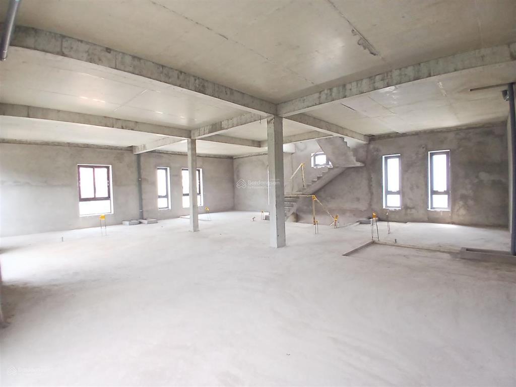 Bán nhà biệt thự 288m2(17*17m) đường số 51, kdc 10 mẫu bình trưng đông, tp thủ đức, shr, trệt 2 lầu