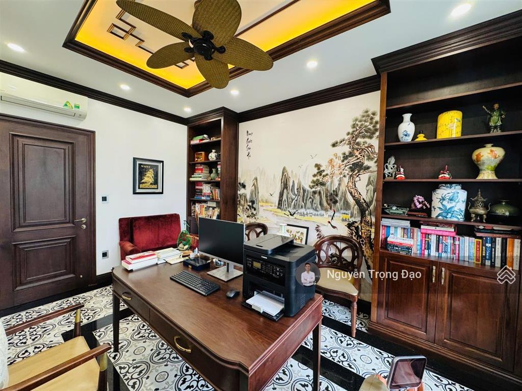 Bán căn biệt thự sân vườn 466.8m2(20*23m), thạnh mỹ lợi, quận 2, hầm 3 lầu, da villa thủ thiêm