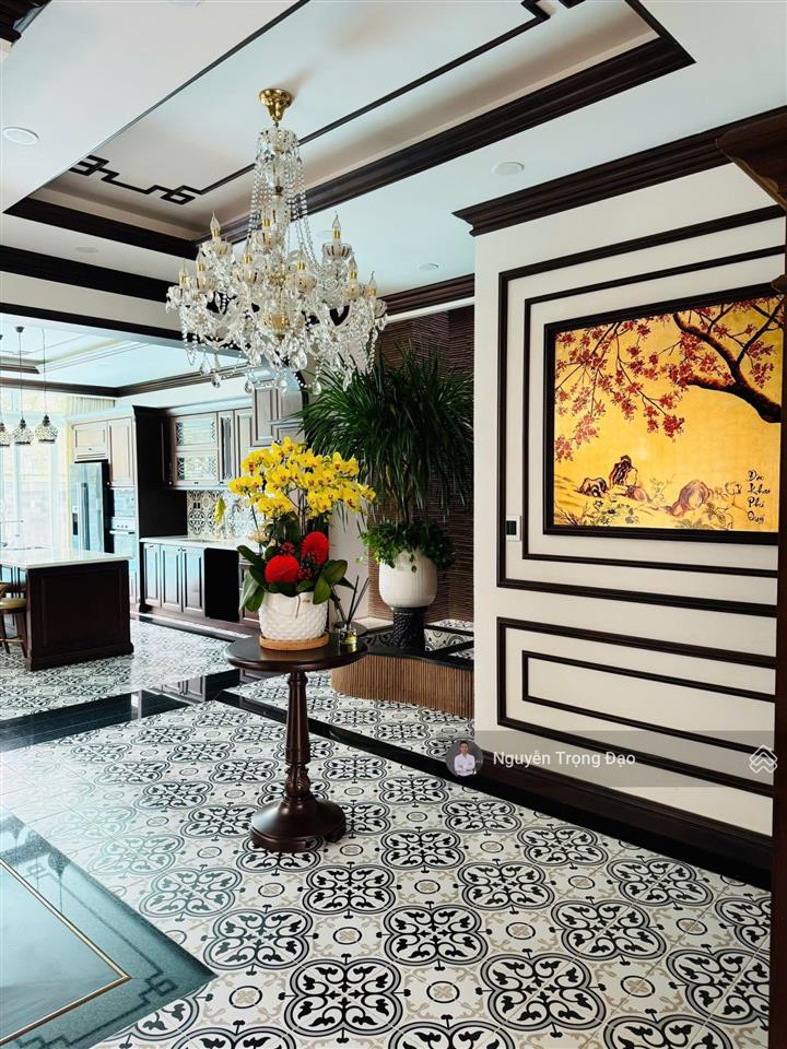 Bán căn biệt thự sân vườn 466.8m2(20*23m), thạnh mỹ lợi, quận 2, hầm 3 lầu, da villa thủ thiêm
