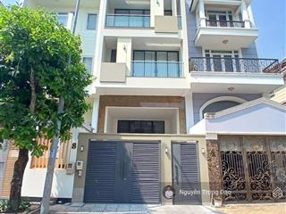 Cho thuê nguyên căn 5*20m, 1 trệt 3 lầu khu thế kỉ 21 quận 2, tp thủ đức, 6pn, 6wc, nội thất đầy đủ