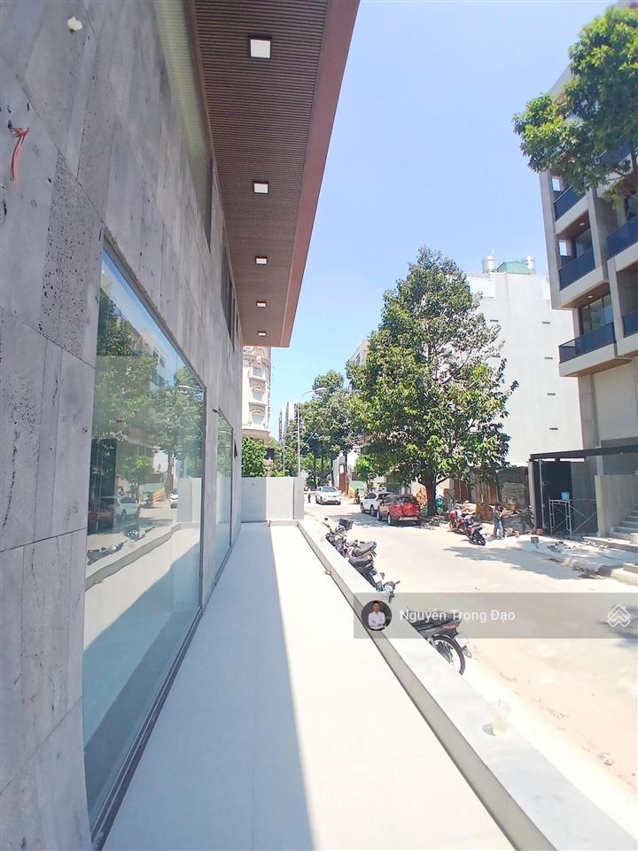 Cho thuê building thạnh mỹ lợi, quận 2, 8*20m, 7 tầng, pccc, thang máy, điều hòa âm trần, đường 20m