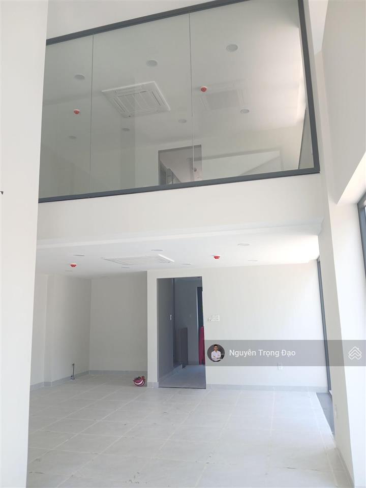 Cho thuê building thạnh mỹ lợi, quận 2, 8*20m, 7 tầng, pccc, thang máy, điều hòa âm trần, đường 20m