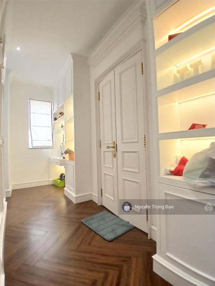 Cho thuê biệt thự 280m2(14*20m), saigon mystery đảo kim cương, quận 2, 6pn, phòng karaoke, hồ bơi