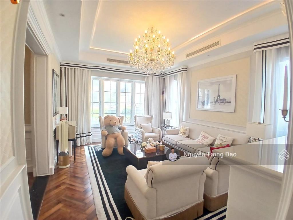 Cho thuê biệt thự 280m2(14*20m), saigon mystery đảo kim cương, quận 2, 6pn, phòng karaoke, hồ bơi