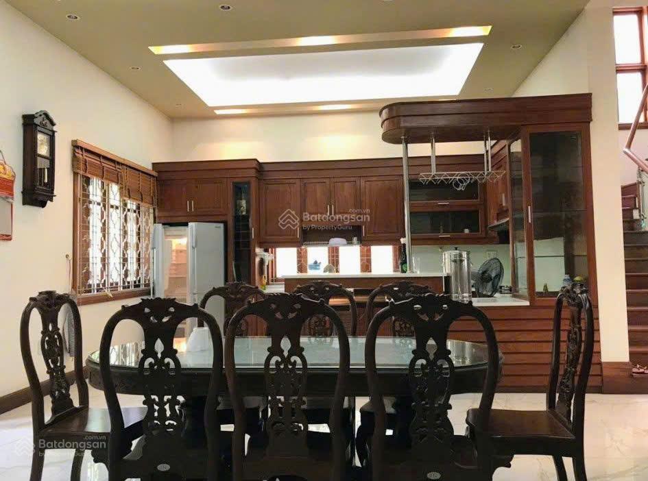 Cho thuê biệt thự kdc sông giồng, an phú, quận 2, 279m2(15.5*18m), 6pn, 1 trệt 3 lầu, dts 367.7m2