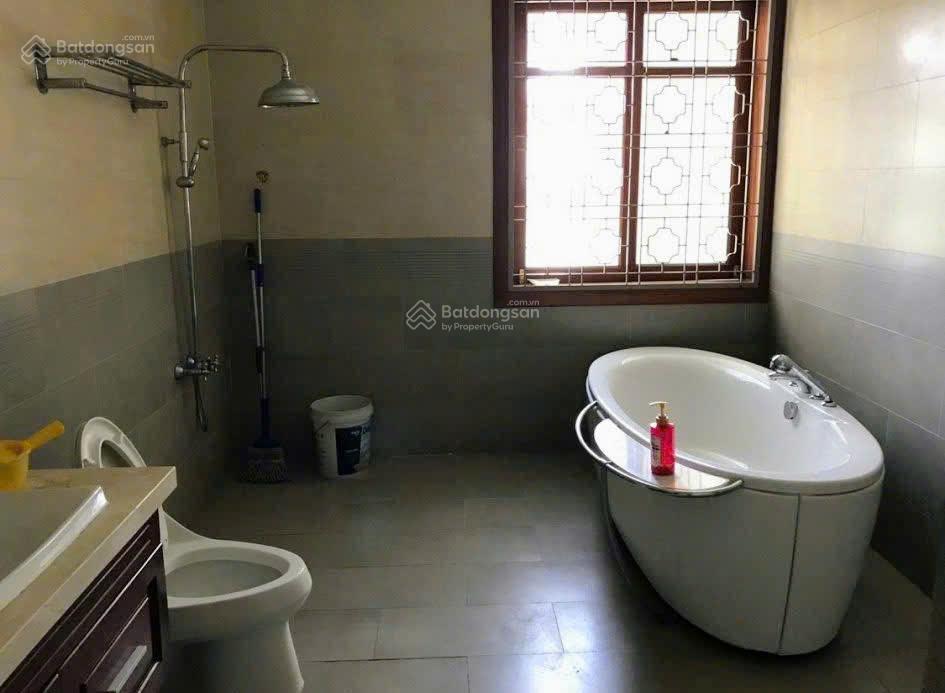 Cho thuê biệt thự kdc sông giồng, an phú, quận 2, 279m2(15.5*18m), 6pn, 1 trệt 3 lầu, dts 367.7m2