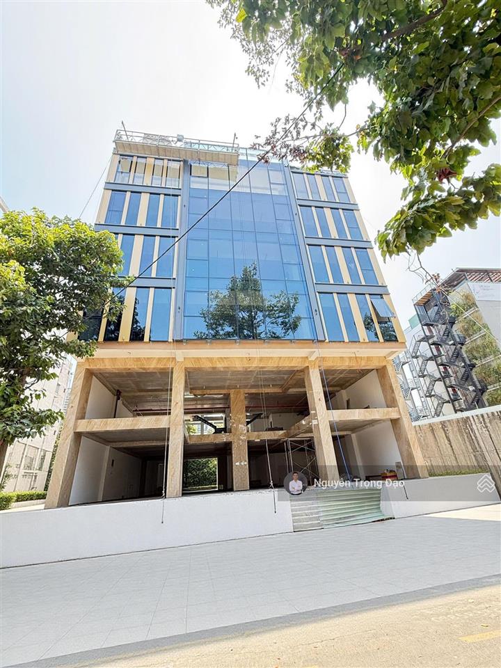 Cho thuê building thạnh mỹ lợi, quận 2, 320m2(16*20m), dts 2800m2, 7 tầng, pccc, thang máy đầy đủ