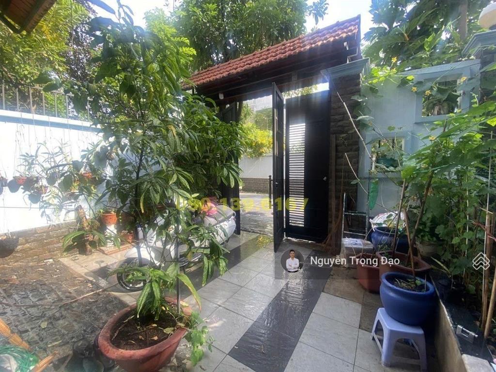Cho thuê nguyên căn trệt 3 lầu, 6*20m, kdc sông giồng, an phú, quận 2, 4pn, nội thất cơ bản
