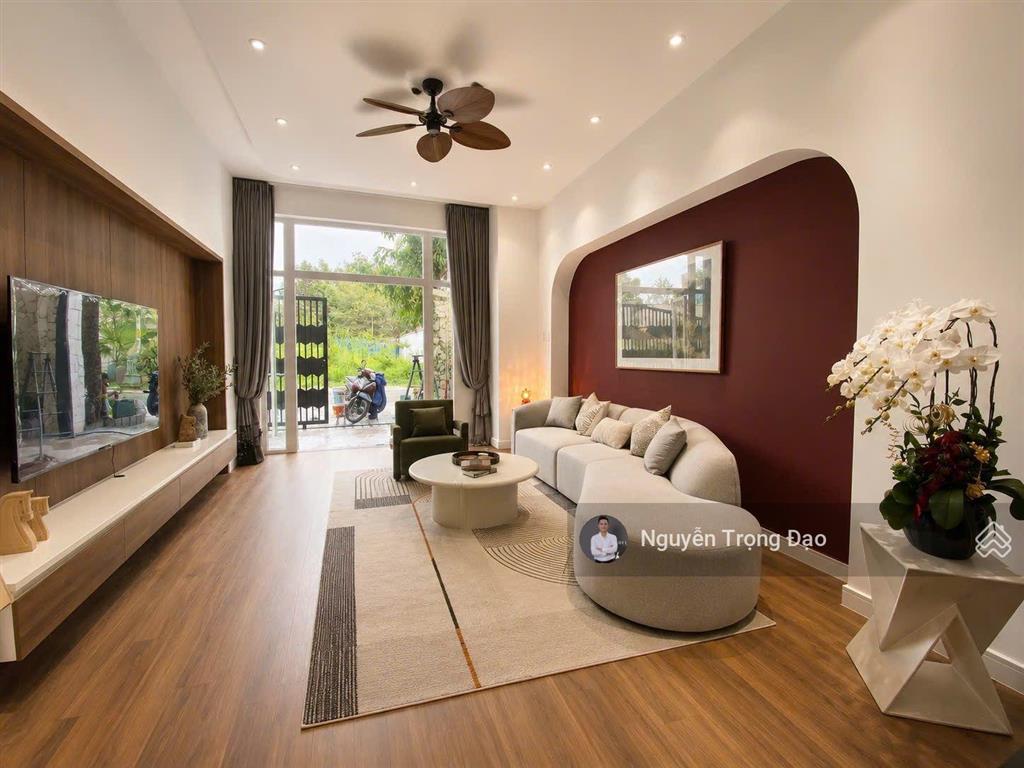 Cho thuê villa 7pn, hồ bơi, thang máy, thạnh mỹ lợi, quận 2, 8*22m, trệt 3 lầu, full nội thất