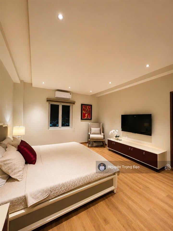 Cho thuê villa 7pn, hồ bơi, thang máy, thạnh mỹ lợi, quận 2, 8*22m, trệt 3 lầu, full nội thất