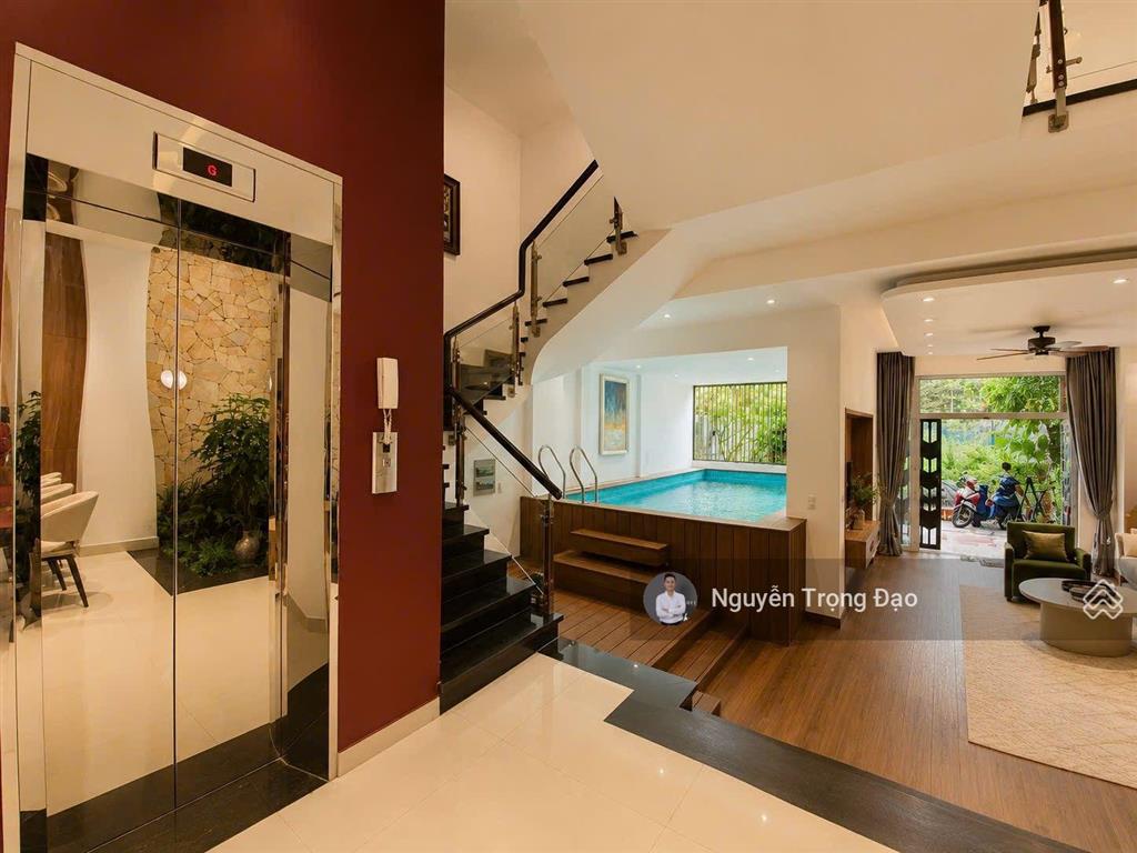 Cho thuê villa 7pn, hồ bơi, thang máy, thạnh mỹ lợi, quận 2, 8*22m, trệt 3 lầu, full nội thất