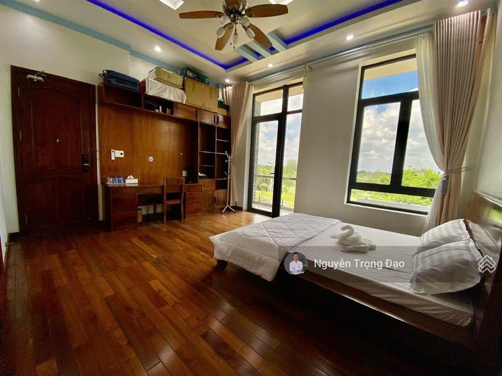 Cho thuê biệt thự nhà vườn 3498m2, phú mỹ, bà ria  vũng tàu, 1 trệt 1 lầu, 4pn, hồ cá coi, full nt