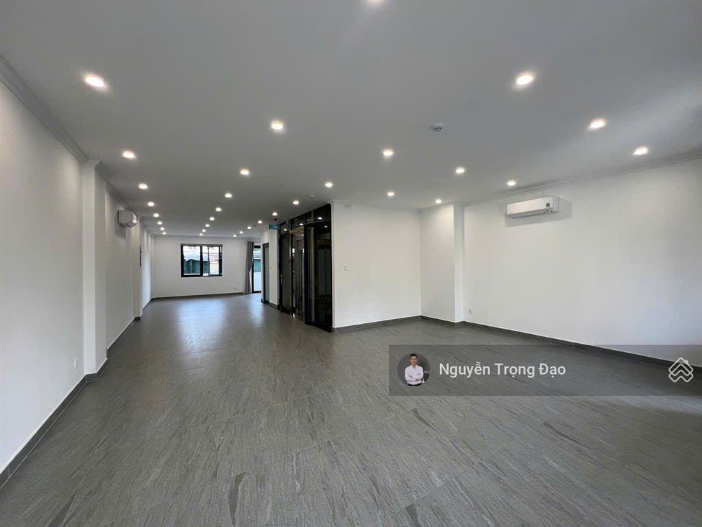 Cho thuê sàn văn phòng 119m2(7*21.5m), thạnh mỹ lợi, quận 2, sàn trống, thang máy, pccc đầy đủ