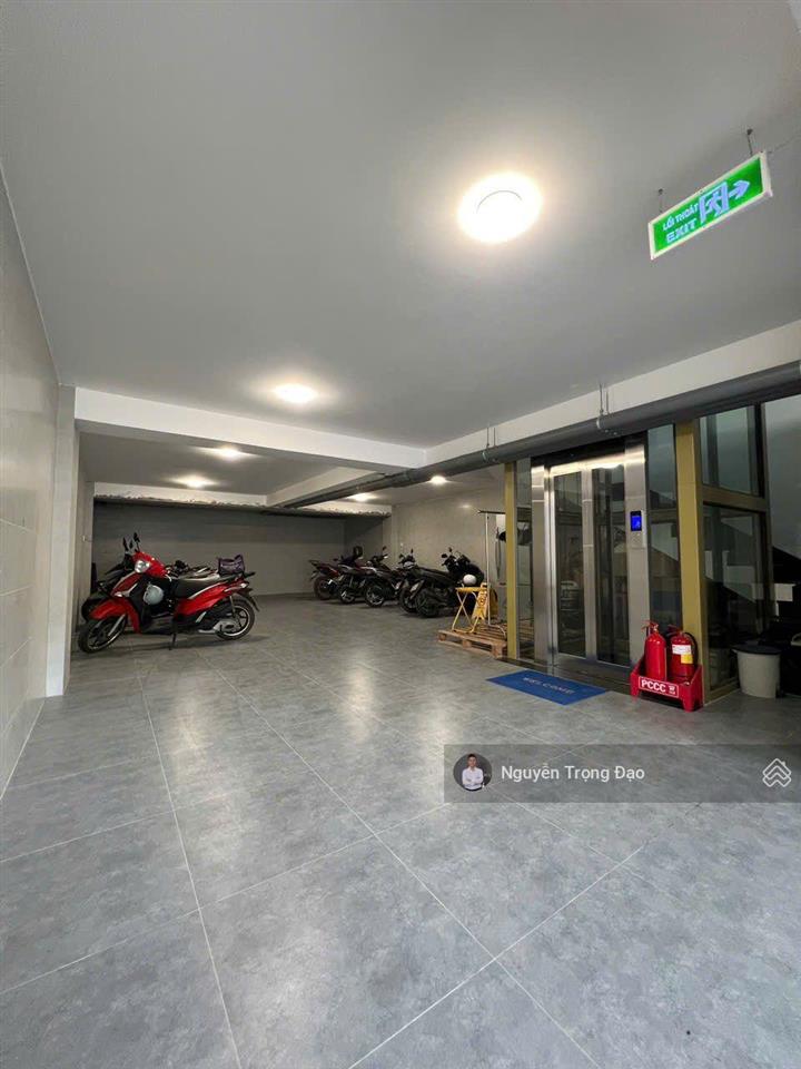 Cho thuê sàn văn phòng 119m2(7*21.5m), thạnh mỹ lợi, quận 2, sàn trống, thang máy, pccc đầy đủ