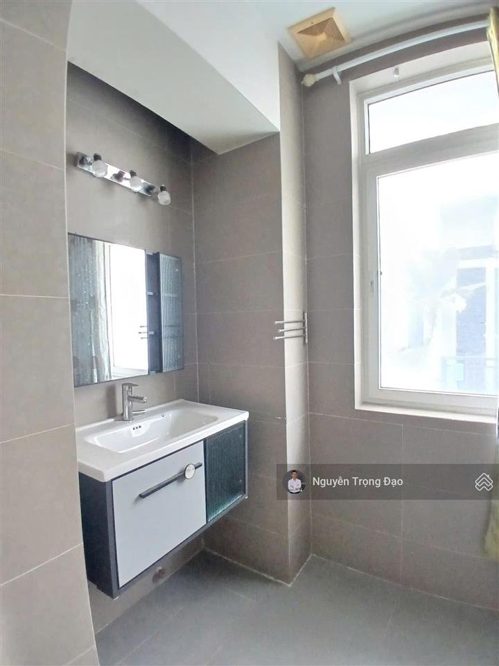Cho thuê nguyên căn 10*20m, kdc thế kỷ 21, thạnh mỹ lợi, quận 2, hầm 4 lầu, 5pn, view công viên