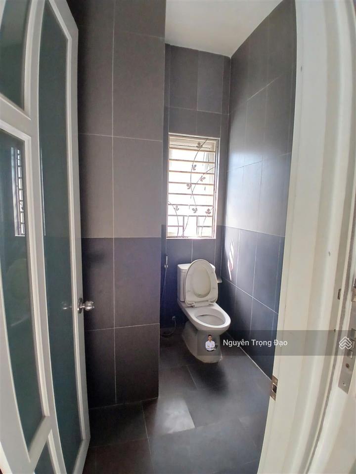 Cho thuê nguyên căn 10*20m, kdc thế kỷ 21, thạnh mỹ lợi, quận 2, hầm 4 lầu, 5pn, view công viên