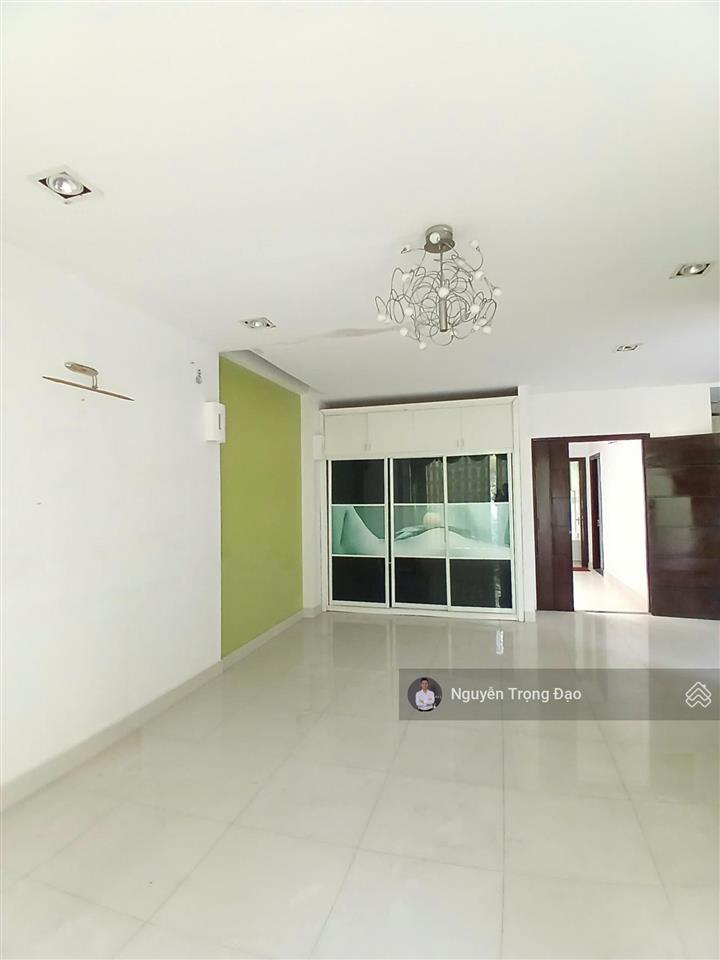Cho thuê nguyên căn 10*20m, kdc thế kỷ 21, thạnh mỹ lợi, quận 2, hầm 4 lầu, 5pn, view công viên