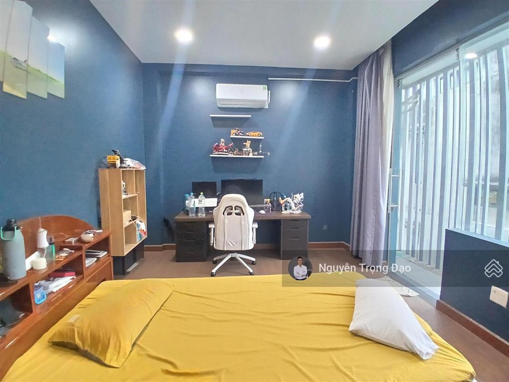 Cho thuê nguyên căn 8*20m, hầm 4 lầu, thạnh mỹ lợi, quận 2, 4 pn, full nội thất, có hồ cá coi