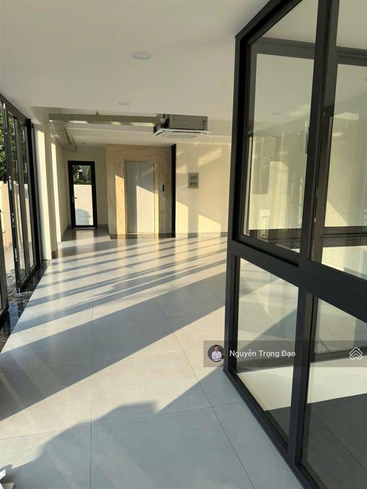 Cho thuê tòa 7 tầng (7.25*20m) đường nguyễn an, thạnh mỹ lợi, quận 2, thang máy, điều hòa âm trần!