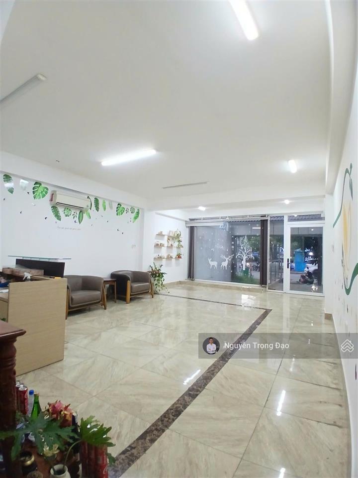 Cho thuê tòa 6 lầu, trương văn bang, thạnh mỹ lợi, quận 2, 5*20m, dtxd 450m², thang máy, sàn trống