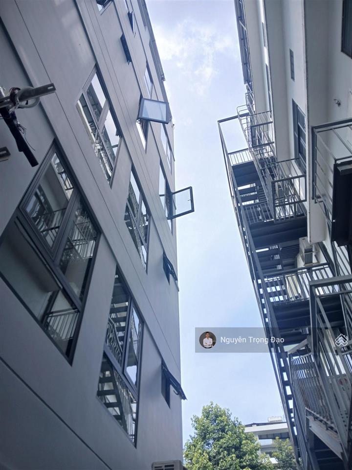 Cho thuê sàn tầng trệt, lửng, lầu 1, da huy hoàng, thạnh mỹ lợi, quận 2, 11*20m, dts 450m2