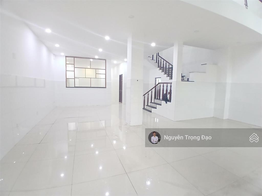 Cho thuê nhà nguyên căn khu thế kỷ 21  thạnh mỹ lợi  quận 2  500m2 sàn/8*20m/trệt 3 lầu