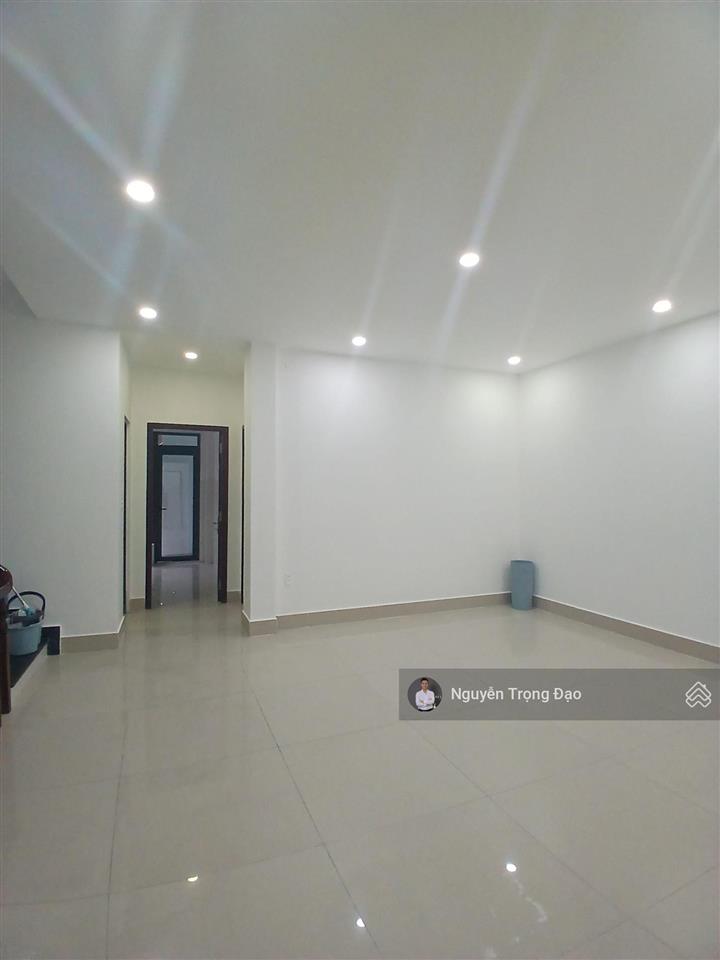 Cho thuê nhà nguyên căn khu thế kỷ 21  thạnh mỹ lợi  quận 2  500m2 sàn/8*20m/trệt 3 lầu