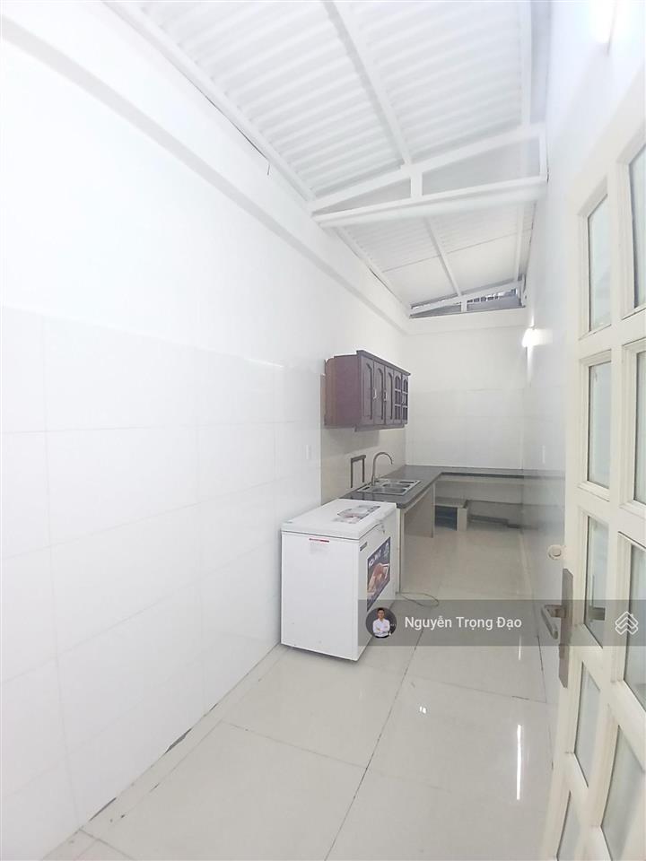 Cho thuê nhà nguyên căn khu thế kỷ 21  thạnh mỹ lợi  quận 2  500m2 sàn/8*20m/trệt 3 lầu