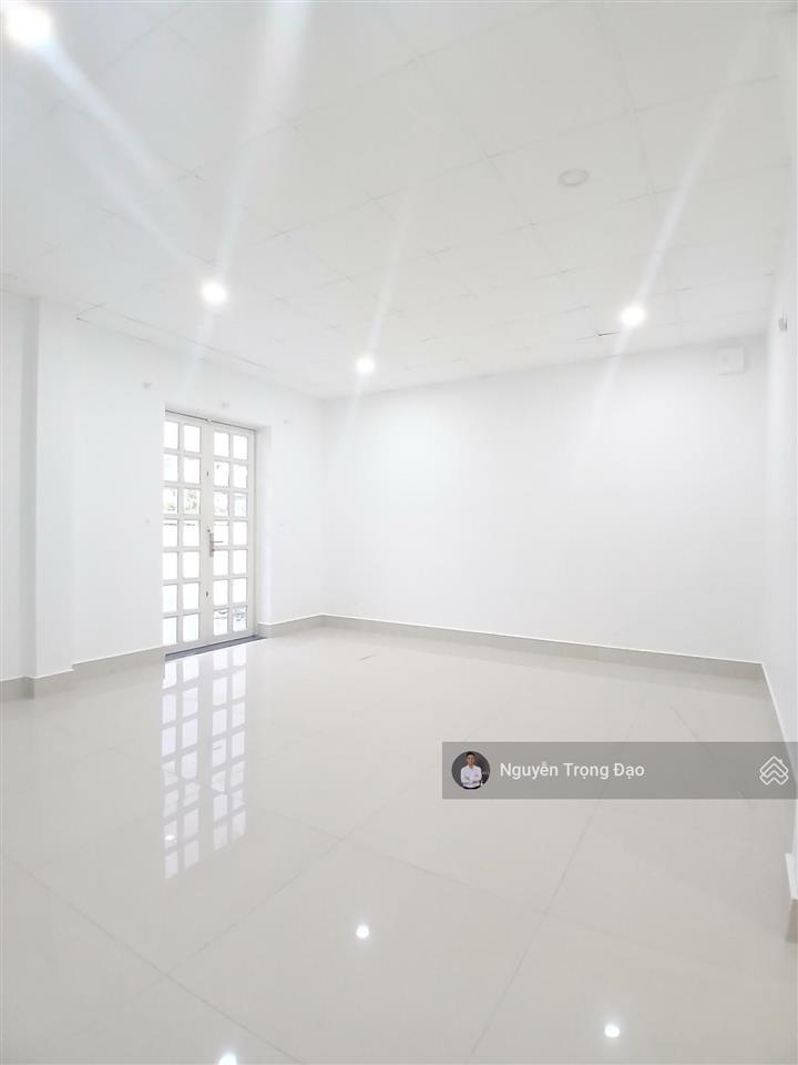 Cho thuê nhà nguyên căn khu thế kỷ 21  thạnh mỹ lợi  quận 2  500m2 sàn/8*20m/trệt 3 lầu
