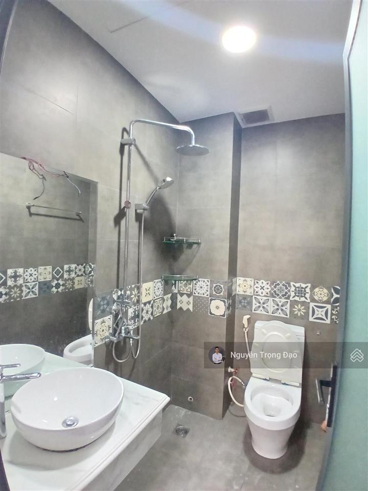Bán biệt thự khu cao ốc phố đông  phước long b  liên phường  283m2/8*25m/trệt 2 lầu/sổ hc