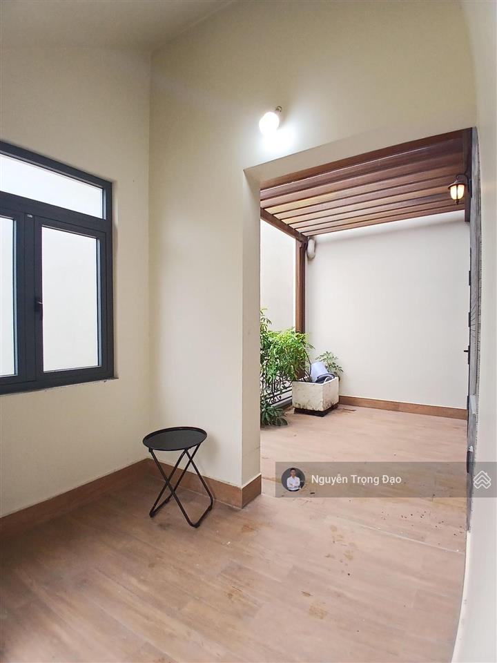 Bán biệt thự khu cao ốc phố đông  phước long b  liên phường  283m2/8*25m/trệt 2 lầu/sổ hc