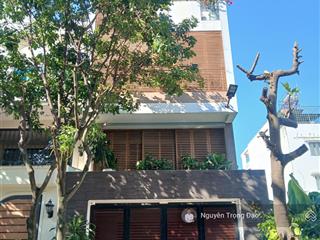 Cho thuê nguyên căn 1 trệt 3 lầu, 6pn, 102.5m2, khu thế kỷ 21, thạnh mỹ lợi, quận 2, full nội thất
