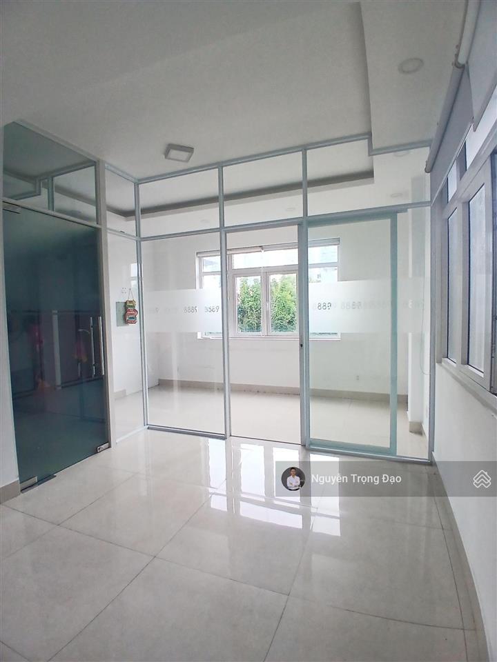 Cho thuê sàn văn phòng 105m2 khu bát nàn  đảo kc  quận 2  nội thất cb  free nước + phí quản lý