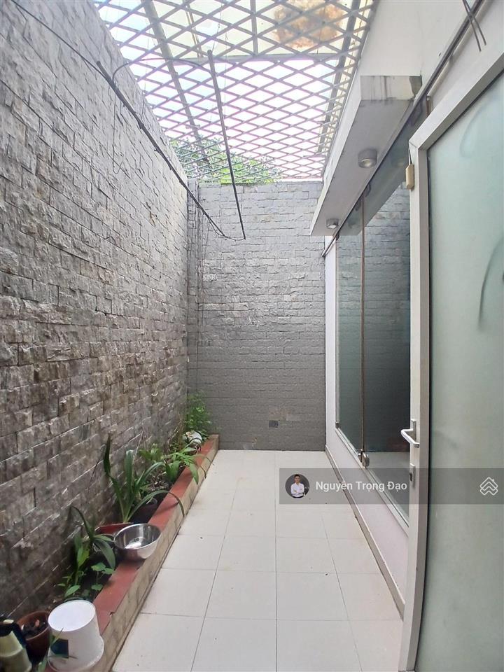 Cho thuê nguyên căn 152m2 (8*19m)  1 trệt 3 lầu  5pn  khu thạnh mỹ lợi  đảo kim cương  quận 2