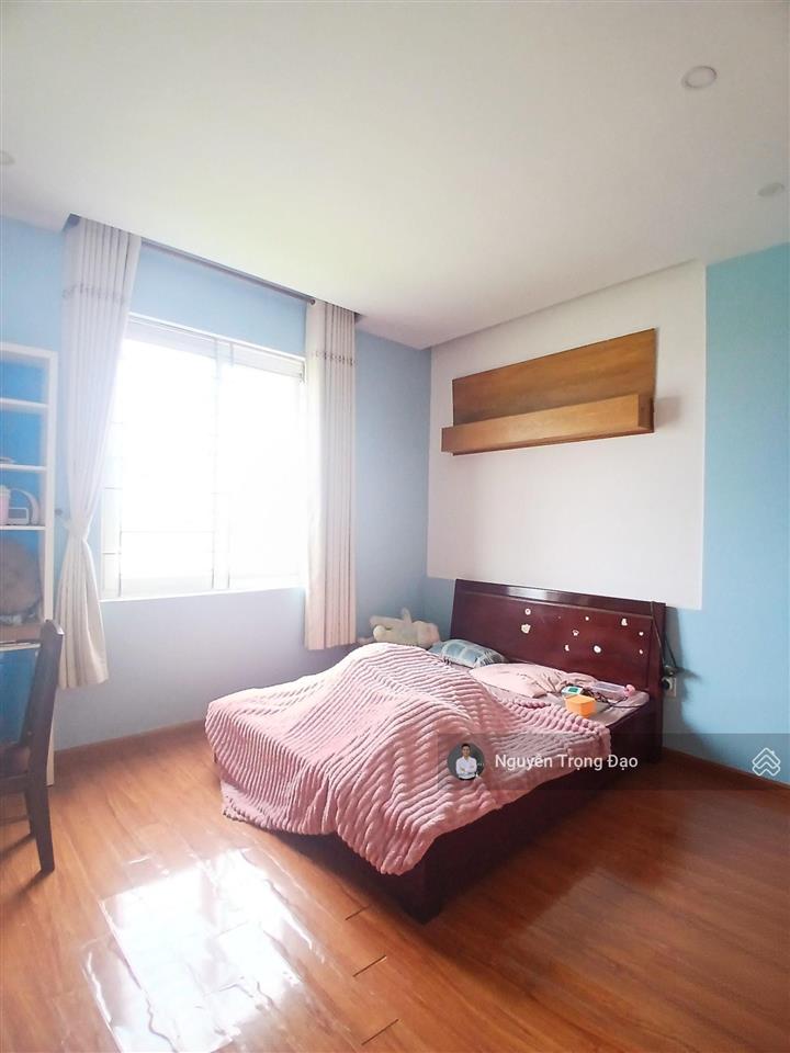 Cho thuê nguyên căn 152m2 (8*19m)  1 trệt 3 lầu  5pn  khu thạnh mỹ lợi  đảo kim cương  quận 2