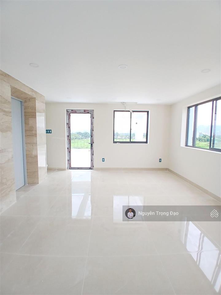 Cho thuê nguyên căn hầm 4 lầu khu thạnh mỹ lợi  đảo kc  200m2/10*20m/650m2  view hồ sinh thái