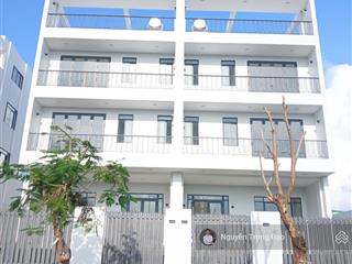Cho thuê nguyên căn hầm 4 lầu khu thạnh mỹ lợi  đảo kc  200m2/10*20m/650m2  view hồ sinh thái