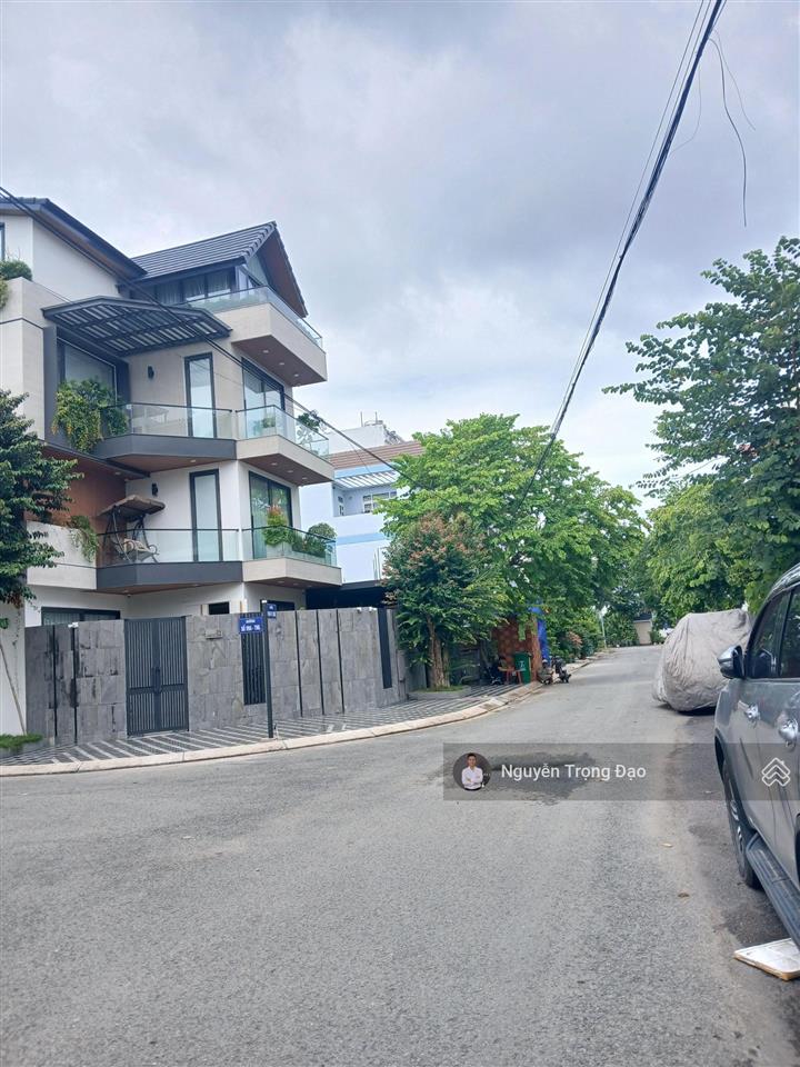 Cho thuê nguyên căn hầm 4 lầu  5*20m/270m2 sàn 4pn/5wc  khu thạnh mỹ lợi  đảo kc  quận 2