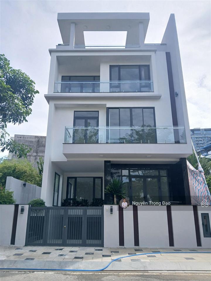 Cho thuê nguyên căn 180m2  khu mystery đảo kc  10*18m/hầm 4 lầu/thang máy/đh  sàn trống suốt