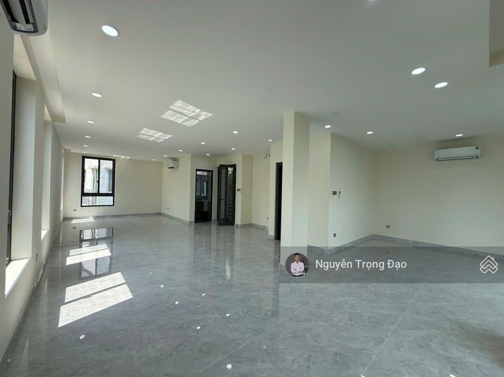 Cho thuê nguyên căn 180m2  khu mystery đảo kc  10*18m/hầm 4 lầu/thang máy/đh  sàn trống suốt
