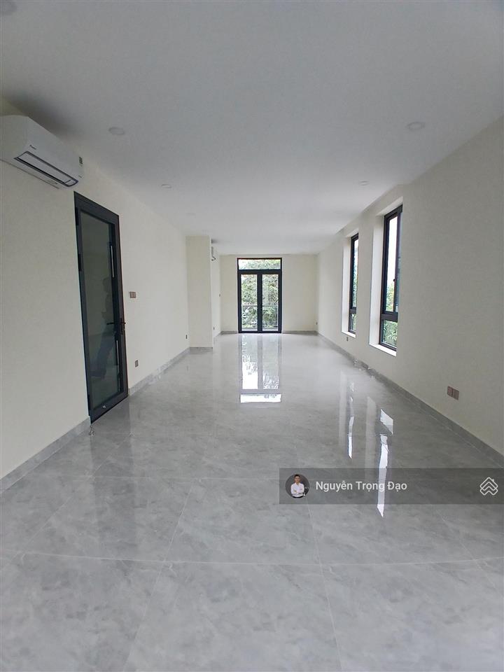 Cho thuê nguyên căn 180m2  khu mystery đảo kc  10*18m/hầm 4 lầu/thang máy/đh  sàn trống suốt