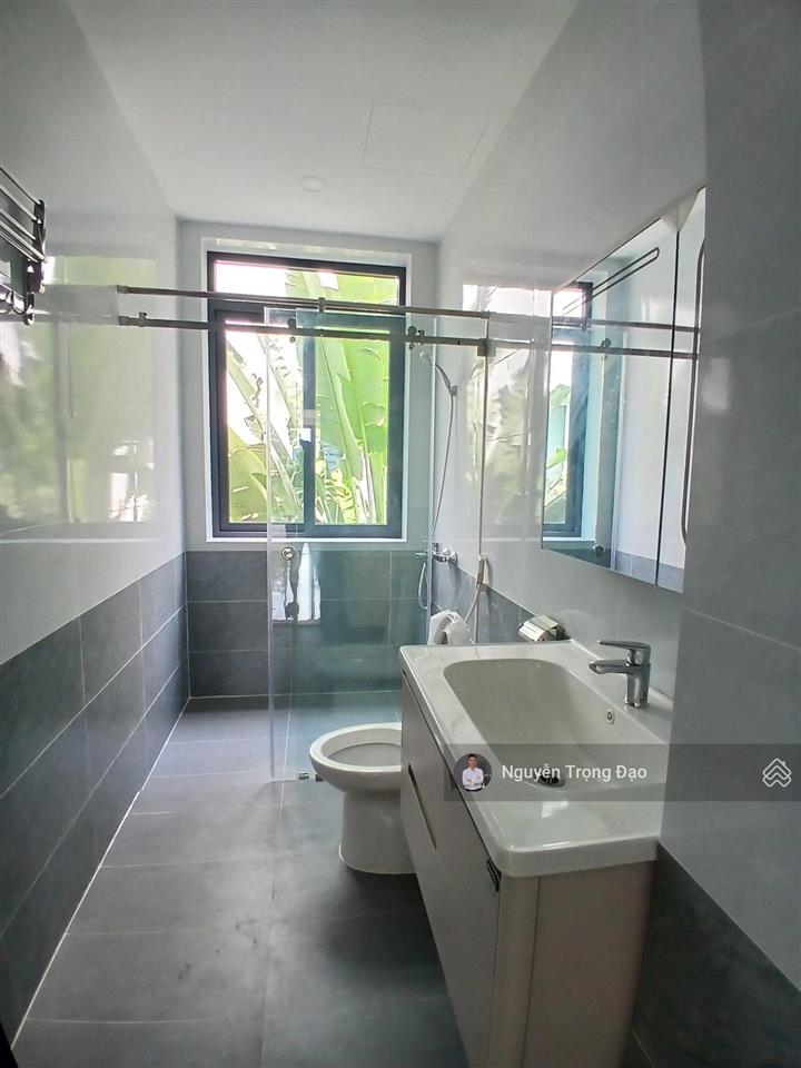 Cho thuê nguyên căn 180m2  khu mystery đảo kc  10*18m/hầm 4 lầu/thang máy/đh  sàn trống suốt